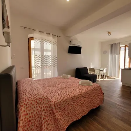 Casa vacanze Casa Paolo E Francesca Monolocali Scilla